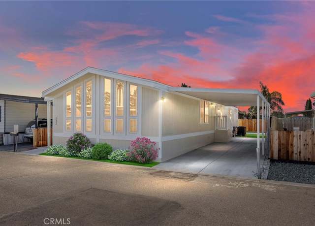 Property at 132 Fernwood Ln, Bakersfield, CA 93308, 3 beds, 2 baths