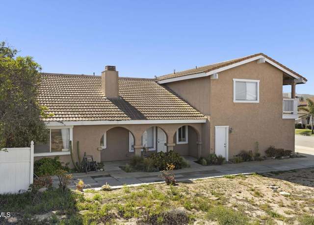 Property at 1020 Dunes St, Oxnard, CA 93035, 6 beds, 4.5 baths