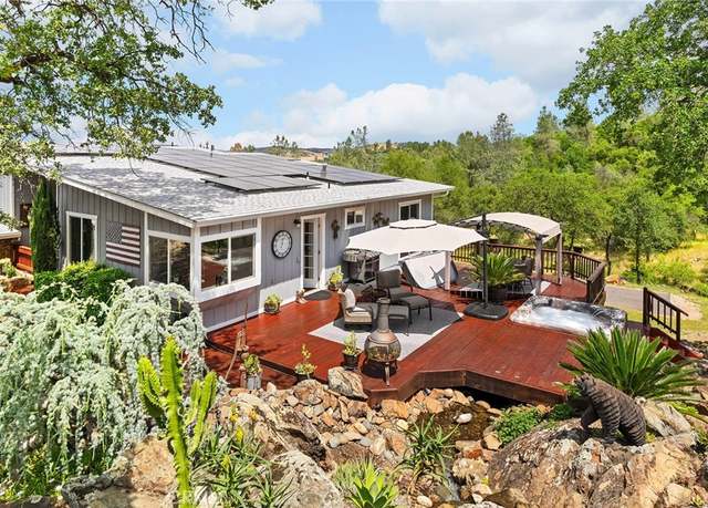Property at 281 Hillcrest Ave, Oroville, CA 95966, 3 beds, 3 baths