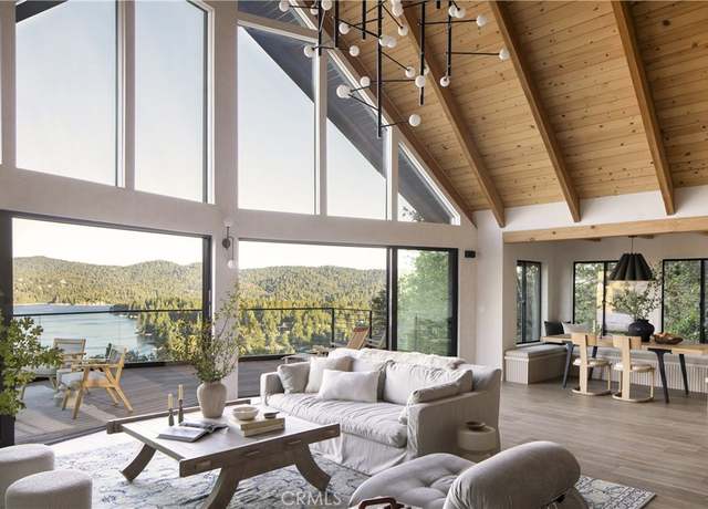 Property at 27452 Alpen Dr, Lake Arrowhead, CA 92352, 5 beds, 4.5 baths