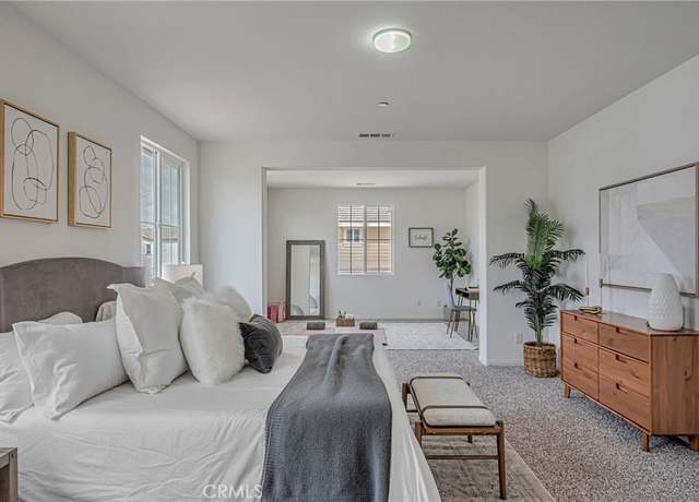 Property at 154 Azalea St, Fillmore, CA 93015, 4 beds, 4.5 baths