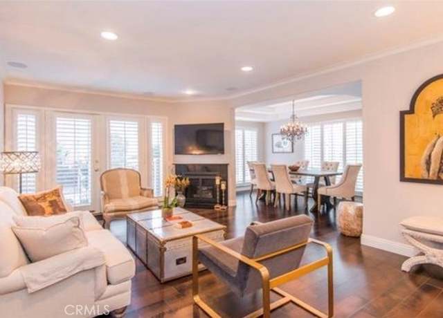 Property at 11855 Goshen Ave #101, Los Angeles, CA 90049, 2 beds, 2.5 baths
