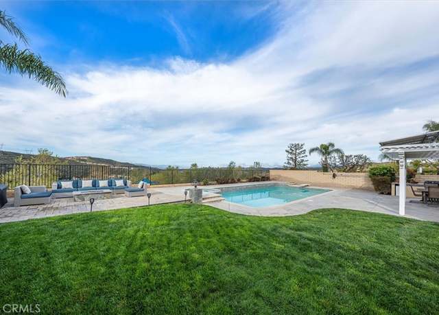 Property at 20104 Gina Ct, Saugus, CA 91350, 5 beds, 3 baths
