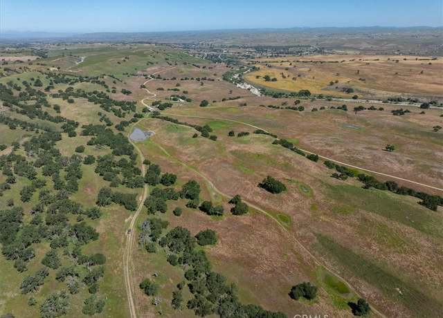 Property at 4755 River Grove Dr, Paso Robles, CA 93446, 6 beds, 4 baths