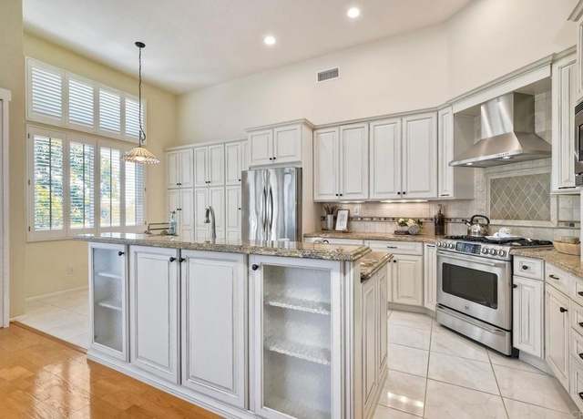 Property at 6056 Piros Way, Oceanside, CA 92056, 3 beds, 2 baths