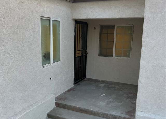 Property at 4153 Pyrite St, Jurupa Valley, CA 92509, 3 beds, 1 bath