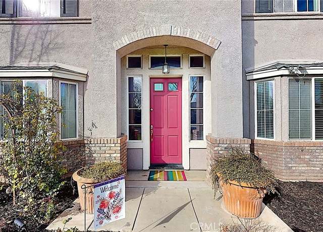 Property at 223 Vintage Dr, Turlock, CA 95382, 5 beds, 3 baths