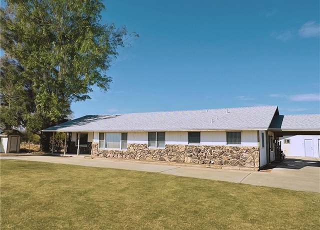 Property at 11960 18th Ave, Blythe, CA 92225, 3 beds, 2 baths