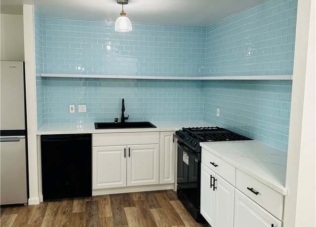 Property at 9950 Durant Dr #406, Beverly Hills, CA 90212, 2 beds, 1.5 baths