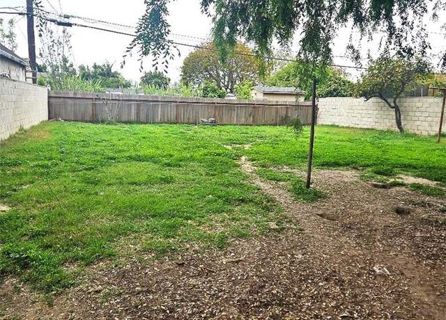 Property at 2106 W 10th St, Santa Ana, CA 92703, 3 beds, 2 baths
