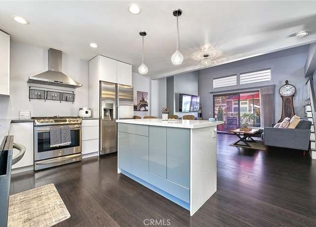 Property at 957 W Imperial #30, La Habra, CA 90631, 1 bed, 1.5 baths