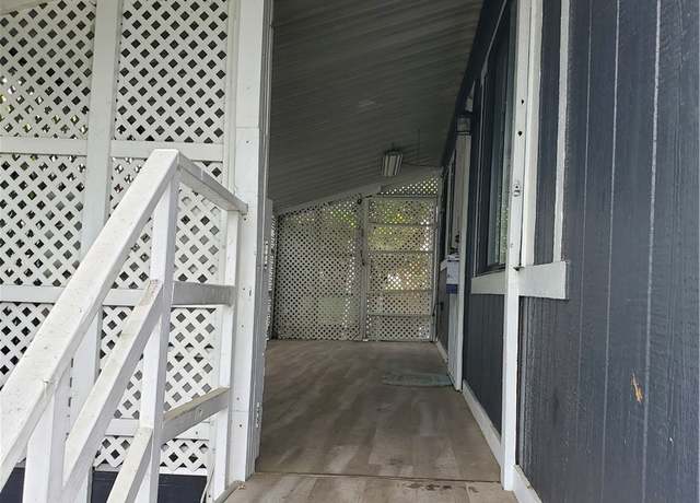 Property at 15445 Cobalt St #59, Sylmar, CA 91342, 1 bed, 1 bath