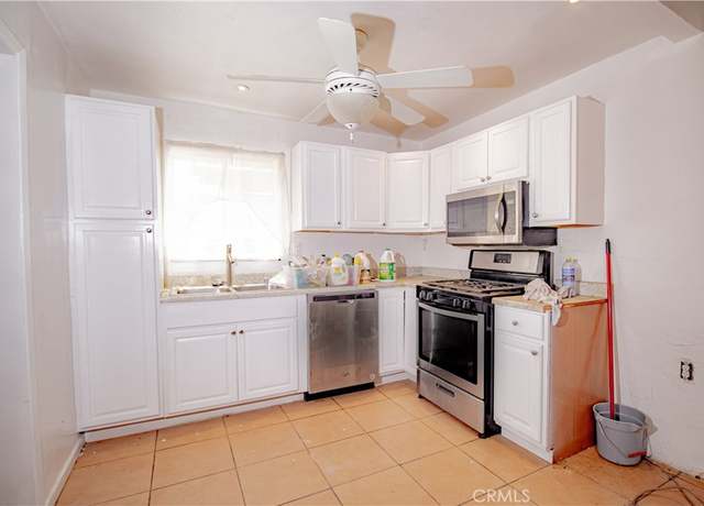Property at 66365 5th St, Desert Hot Springs, CA 92240, 5 beds, 4 baths