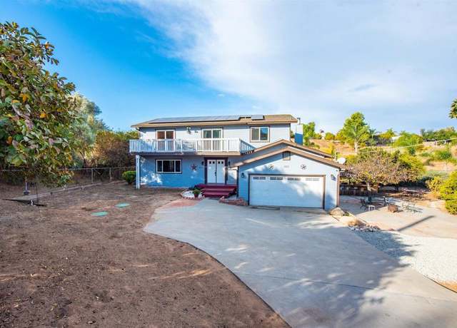 Property at 824 Evergreen Ln, Vista, CA 92084, 4 beds, 2.5 baths