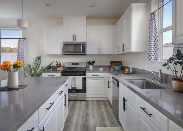 Property at 28003 Harvest Ct, Valley Center, CA 92082, 4 beds, 3 baths