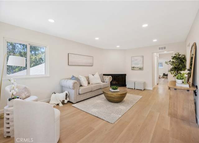 Property at 336 E Briardale Ave #3, Orange, CA 92865, 2 beds, 2 baths