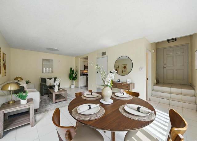 Property at 12234 Rancho Bernardo Rd Unit A, Rancho Bernardo (san Diego), CA 92128, 2 beds, 1.5 baths