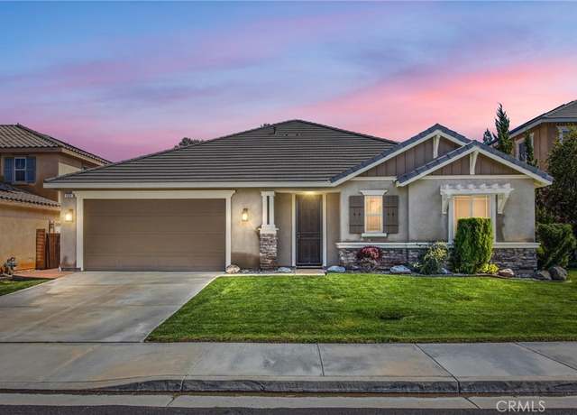 Property at 122 Temple Ave, Beaumont, CA 92223, 3 beds, 2.5 baths