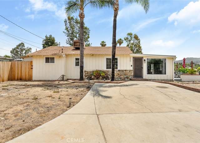 Property at 40795 Crest Dr, Hemet, CA 92544, 3 beds, 2 baths