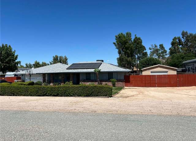 Property at 7477 Corona Ave, Hesperia, CA 92345, 5 beds, 3 baths