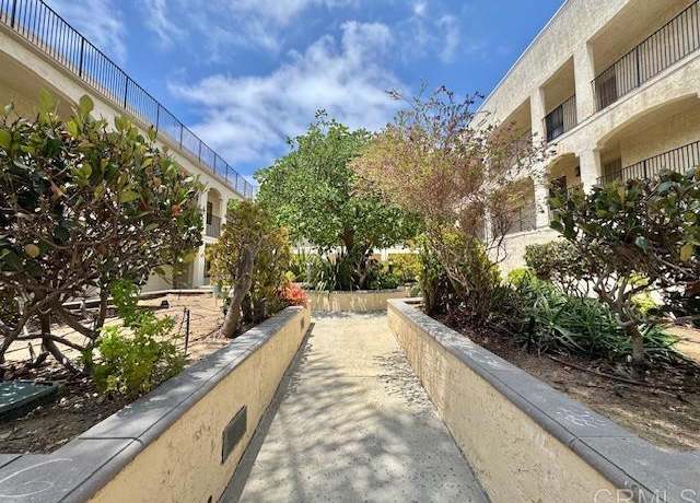 Property at 4545 Arizona St, San Diego, CA 92116, 2 beds, 2 baths