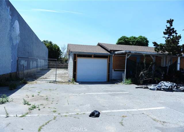 Property at 4518 W 1st St, Santa Ana, CA 92703, 1 bed, 1 bath