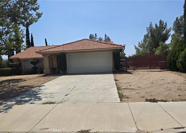 Property at 6822 11th Ave, Hesperia, CA 92345, 3 beds, 2 baths