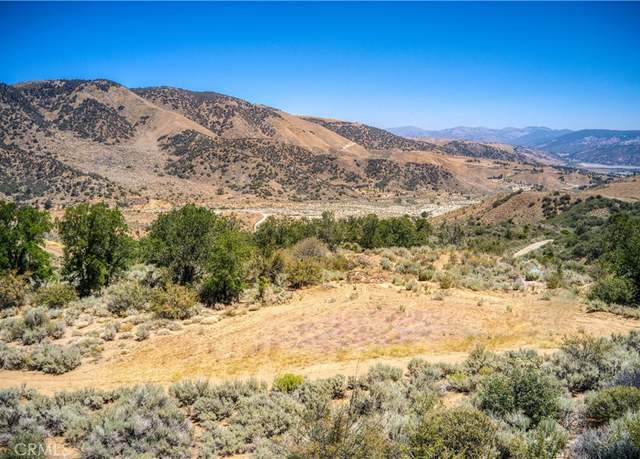 Property at 6 Grand Terrace Dr, Lebec, CA 93243