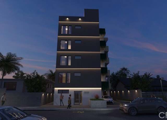 Property at 3030 W 12th Pl, Los Angeles, CA 90006, 2 beds, 2 baths