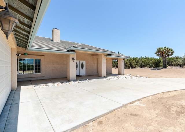 Property at 8181 Daisy Rd, Oak Hills, CA 92344, 3 beds, 3 baths