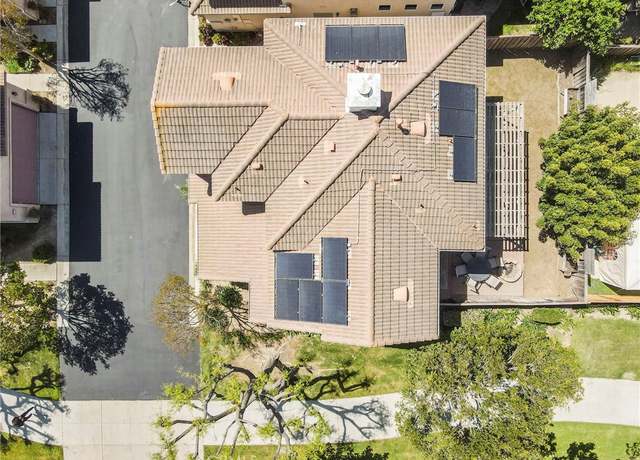 Property at 266 Shoshone St, Ventura, CA 93001, 3 beds, 2.5 baths