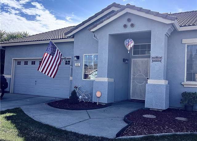 Property at 2092 Patriotic Dr, Atwater, CA 95301, 3 beds, 2 baths