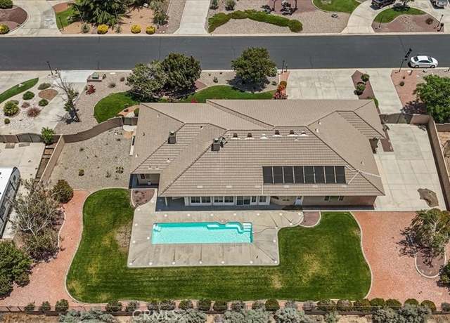 Property at 6940 Oak Vista Ln, Oak Hills, CA 92344, 4 beds, 4.5 baths