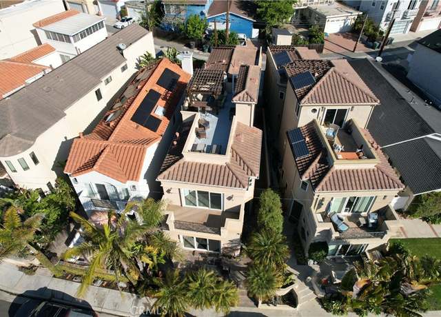 Property at 613 Frankfort Ave, Huntington Beach, CA 92648, 3 beds, 2.5 baths