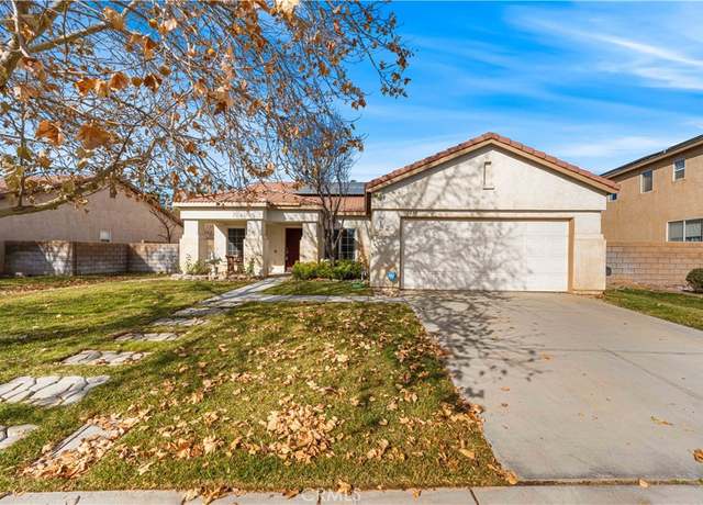 Property at 1835 W Avenue H4, Lancaster, CA 93534, 4 beds, 2 baths