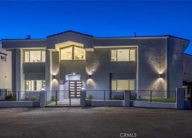 Property at 23835 Bella Vista Dr, Newhall, CA 91321, 4 beds, 3.5 baths