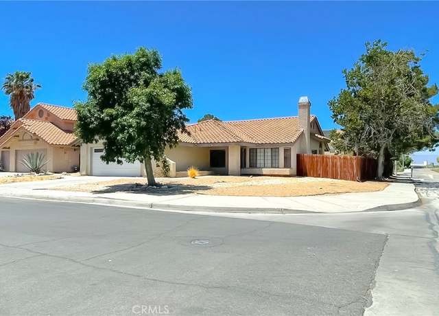 Property at 37543 Royal Ct, Palmdale, CA 93552, 4 beds, 2 baths