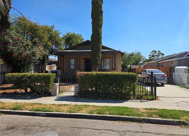 Property at 255 E Kingman St, San Bernardino, CA 92410, 2 beds, 1 bath