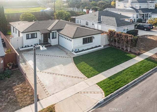 Property at 5044 Pacific Coast, Torrance, CA 90505, 3 beds, 1.5 baths