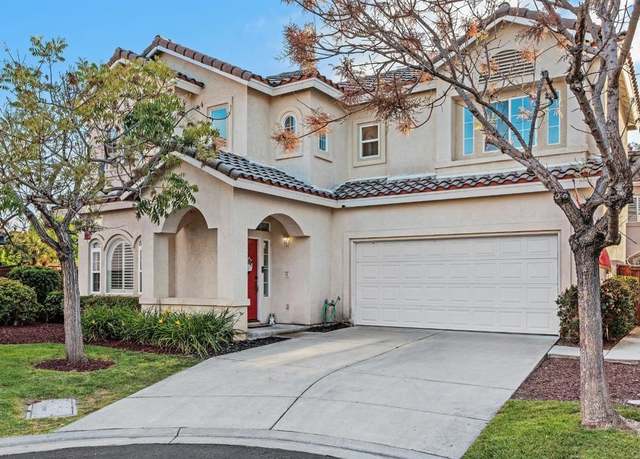 Property at 247 Diamante Way, Oceanside, CA 92056, 3 beds, 2.5 baths