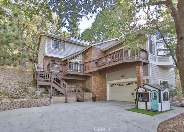 Property at 30137 Pixie Dr, Running Springs Area, CA 92382, 3 beds, 2.5 baths