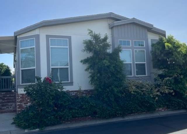 Property at 14851 Jeffrey Rd #107, Irvine, CA 92618, 3 beds, 2 baths