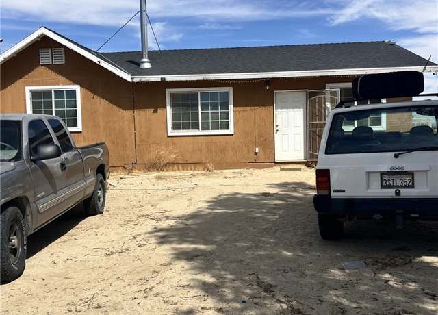 Property at 19507 E Avenue Q, Palmdale, CA 93591, 2 beds, 1 bath