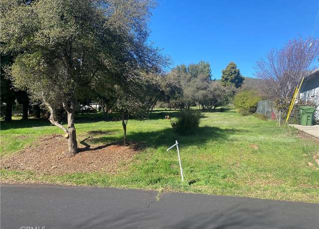 Property at 16744 Greenridge Rd, Hidden Valley Lake, CA 95467