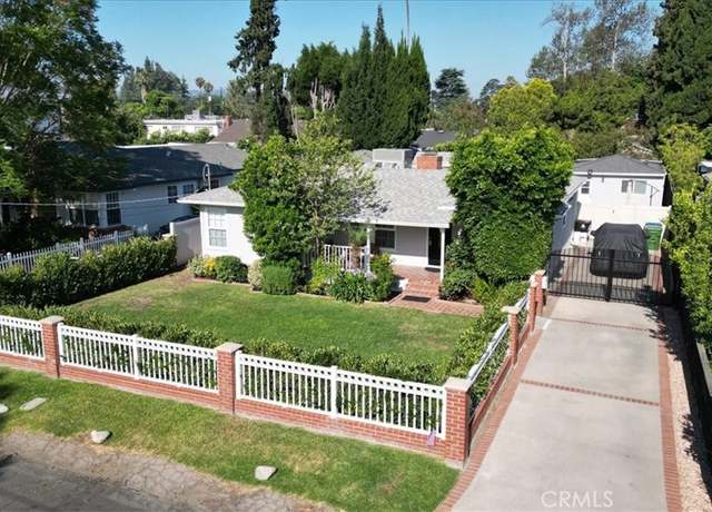 Property at 5525 Costello Ave, Sherman Oaks, CA 91401, 4 beds, 3 baths