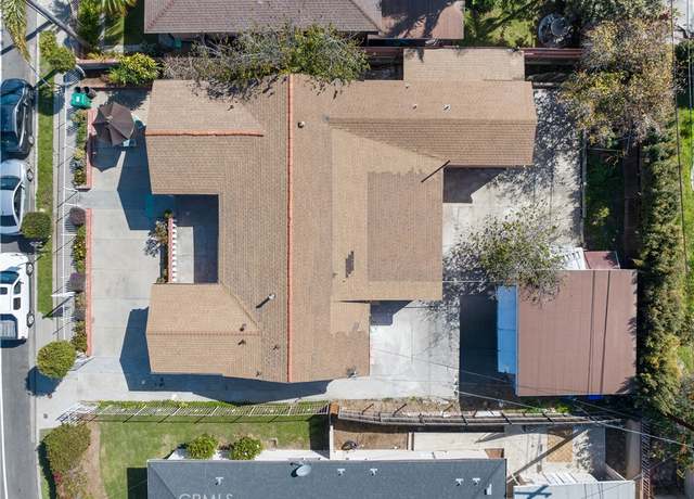 Property at 112 S 58th St, San Diego, CA 92114, 6 beds, 3 baths