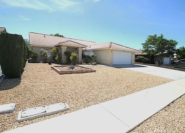 Property at 27241 Silver Lks, Helendale, CA 92342, 3 beds, 2 baths