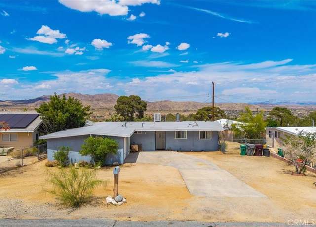 Property at 61480 Alta Vista Dr, Joshua Tree, CA 92252, 3 beds, 2 baths