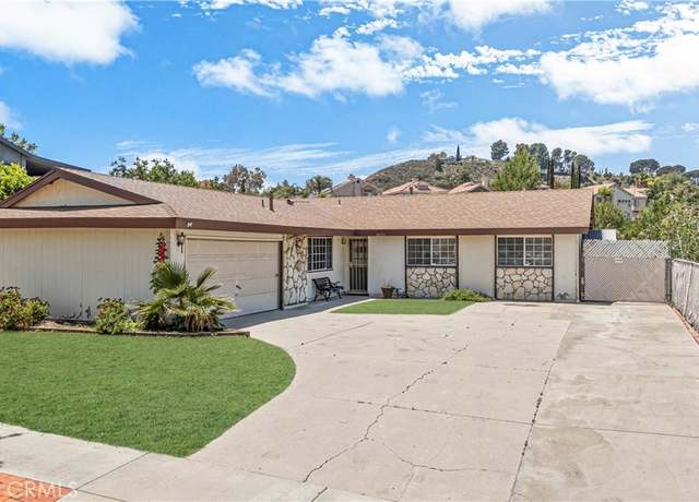 Property at 26111 Abdale St, Newhall, CA 91321, 4 beds, 2 baths