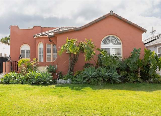 Property at 1950 W 79th St, Los Angeles, CA 90047, 3 beds, 1.5 baths